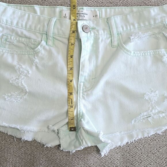 Abercrombie & Fitch Mint Green Distressed Jean Shorts - Size 4/27 - Picture 12 of 13